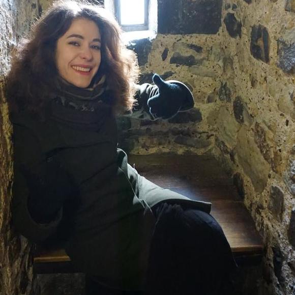 Meet your Posher, Lisa - Picture 1 of 1